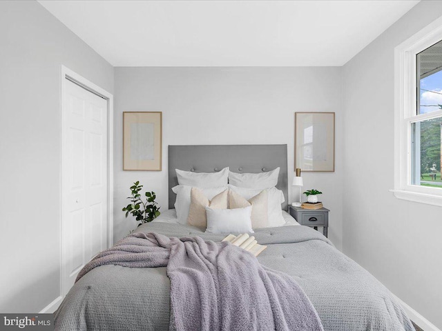 bedroom featuring a closet