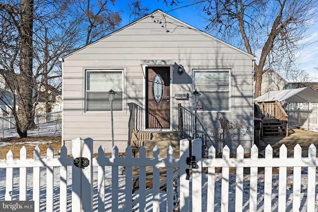 view of front of property