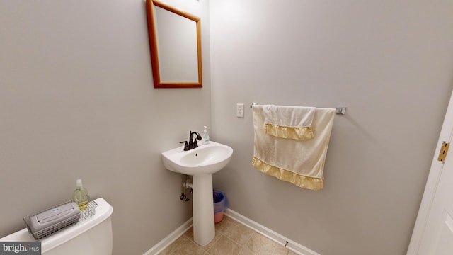 bathroom featuring toilet