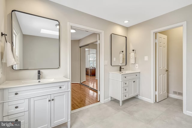 bathroom with vanity