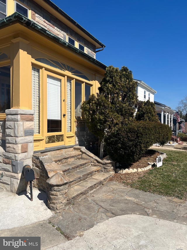 view of property entrance