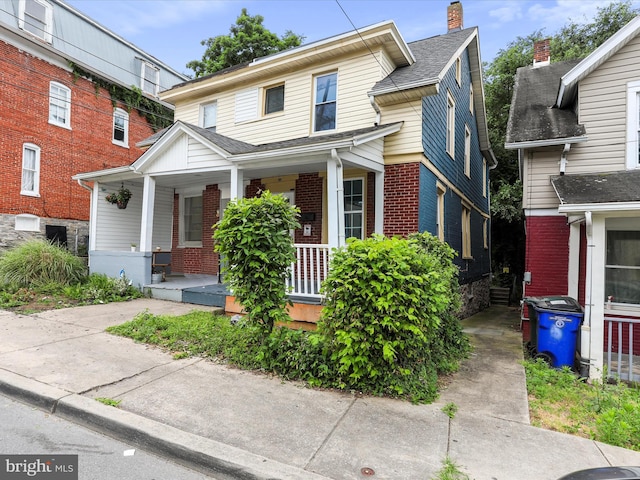 view of front of house with covered porch