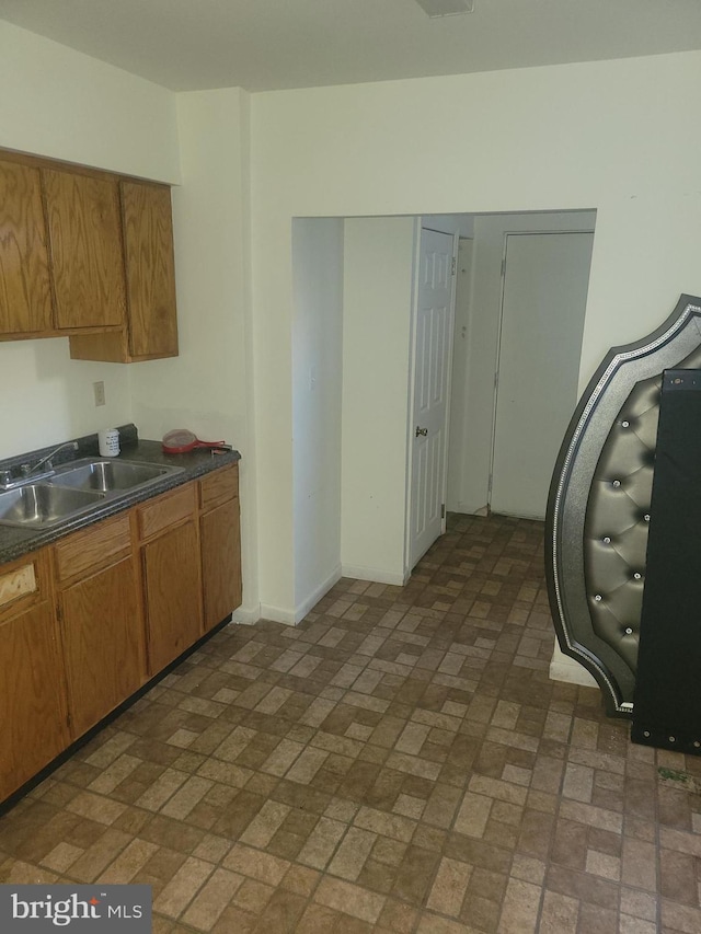 kitchen featuring sink