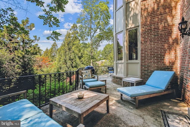 view of patio / terrace featuring an outdoor hangout area