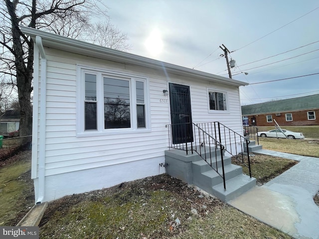 view of front of house