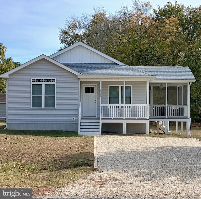 view of front of house featuring covered porch