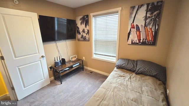 bedroom featuring carpet floors