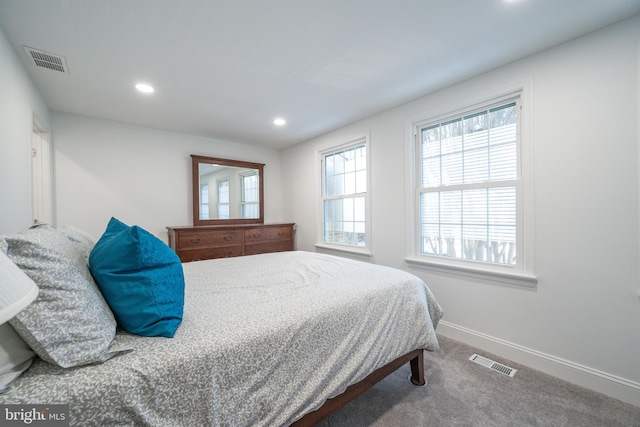 bedroom featuring carpet floors