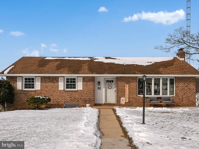 view of front of property