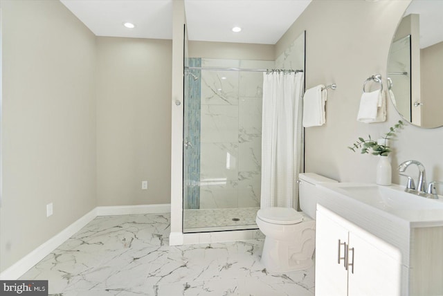 bathroom featuring toilet, a shower with curtain, and vanity