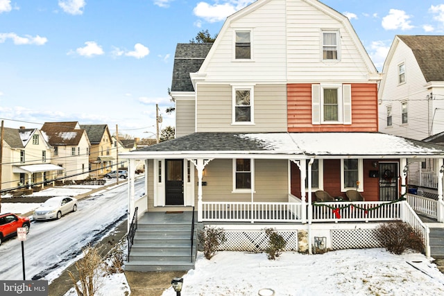 view of front of house featuring covered porch