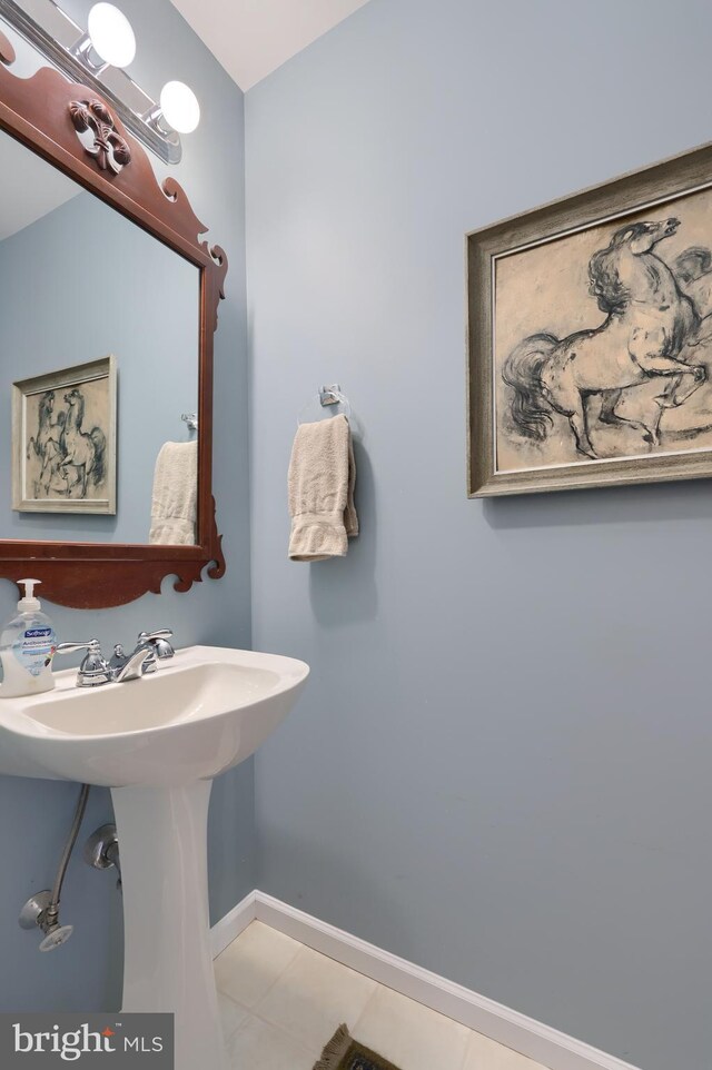 bathroom featuring tile patterned floors