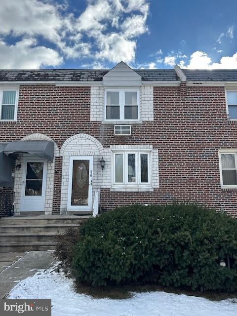 view of townhome / multi-family property