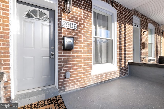 property entrance with a porch