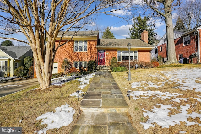 view of front of home