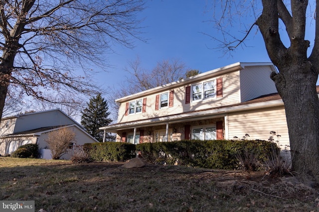 view of front of house