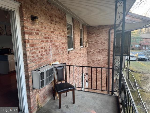 balcony with heating unit