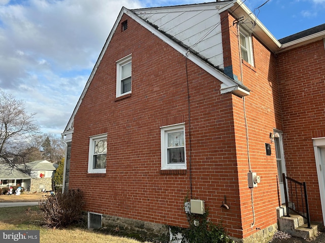 view of home's exterior