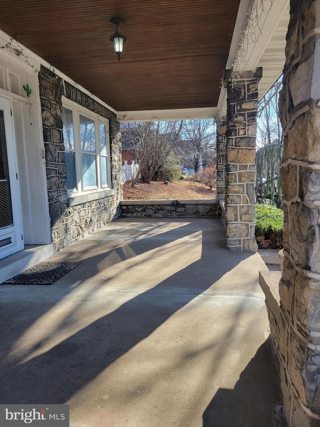 view of patio / terrace featuring covered porch