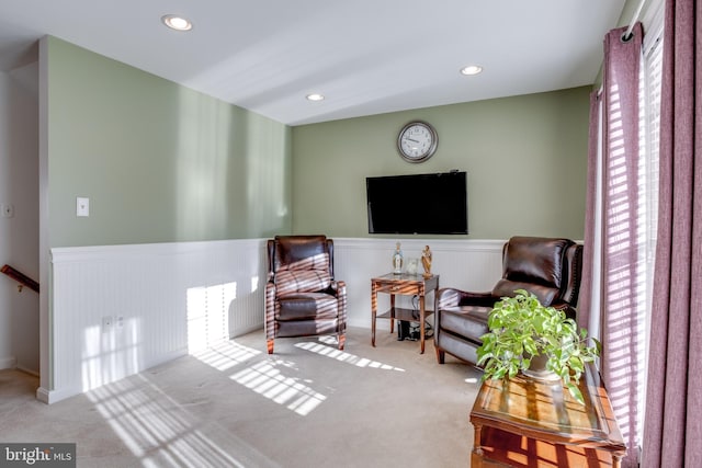 sitting room with light carpet