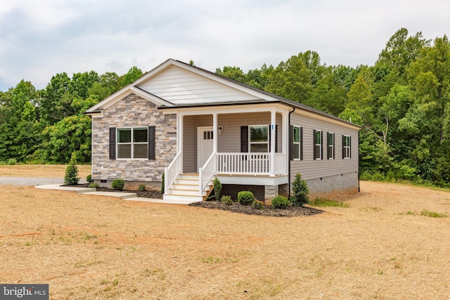 view of front of home with covered porch