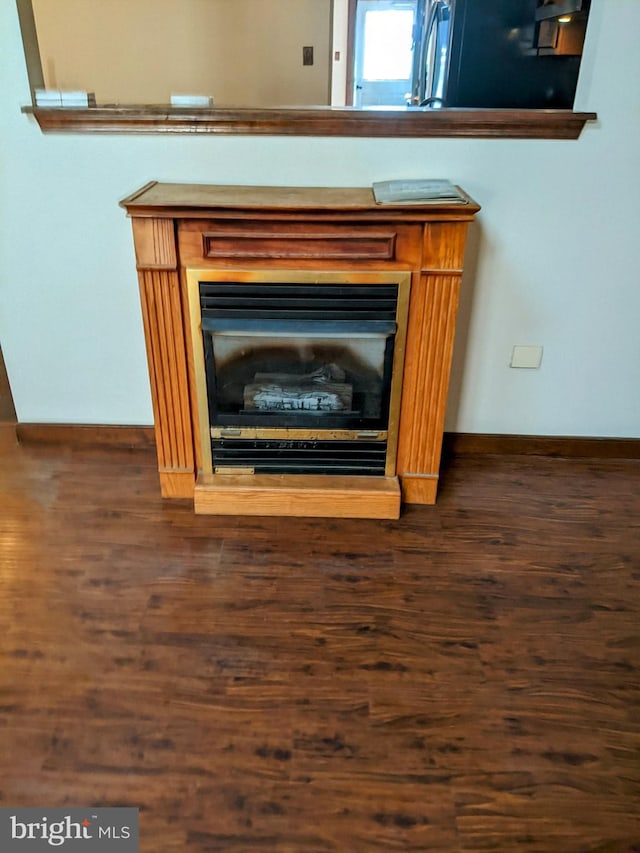 room details with wood-type flooring