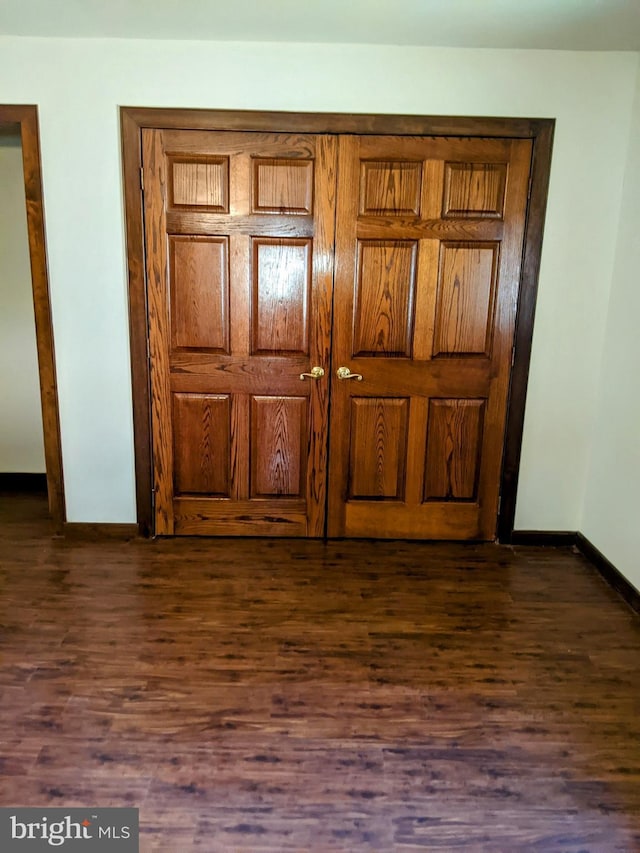 details with hardwood / wood-style floors