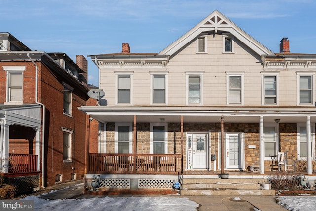 view of front of house with covered porch