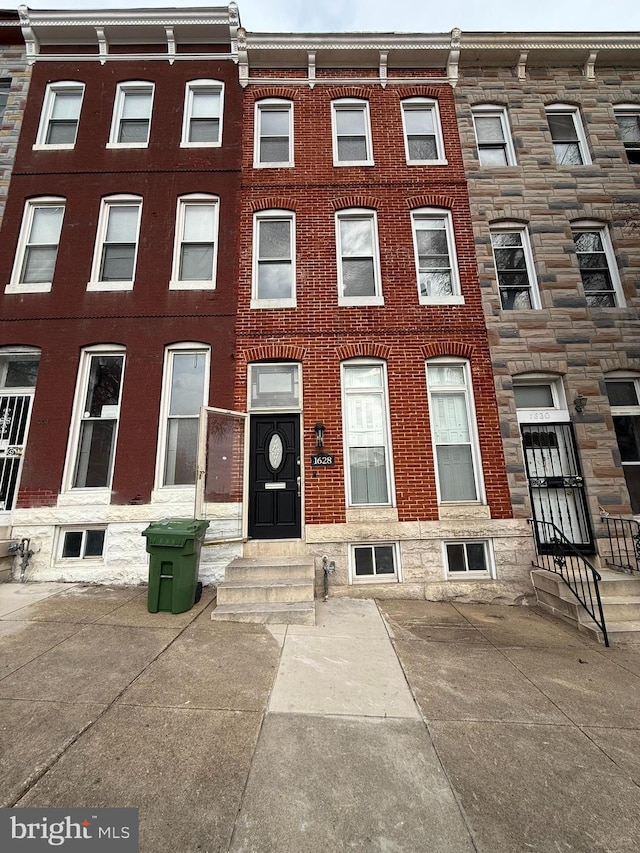 view of townhome / multi-family property