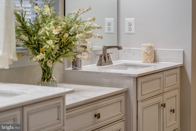 bathroom featuring sink