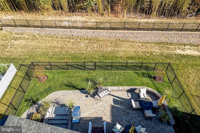 view of yard featuring a patio