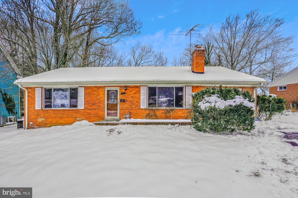 view of front of home