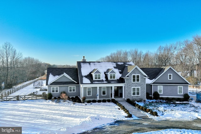 view of front of property