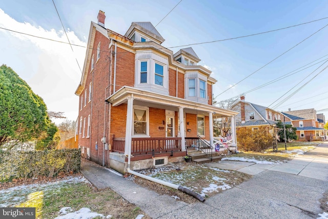 view of front of home with covered porch