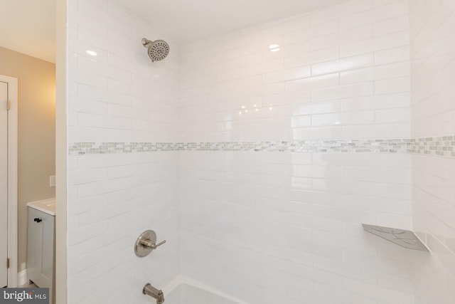 2623 Sepviva St, Philadelphia, PA 19125 - full bath with bathing tub / shower combination