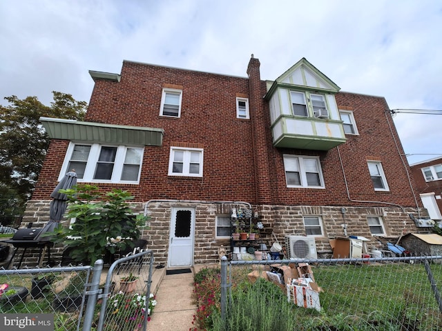 view of townhome / multi-family property