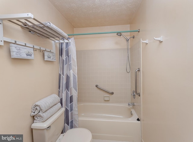 bathroom with toilet, a textured ceiling, and shower / bath combo with shower curtain