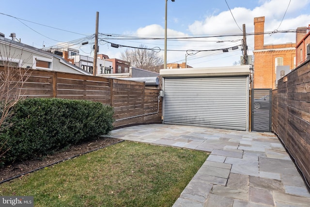 view of yard with a patio area