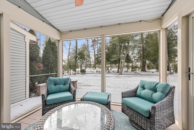 view of sunroom / solarium