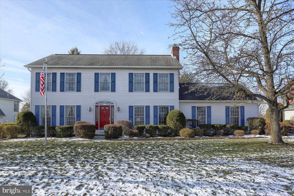 view of colonial inspired home