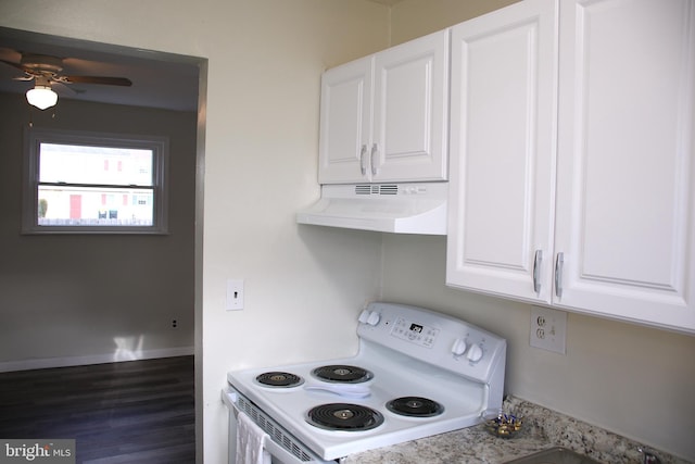 kitchen with electric stove, ceiling fan, dark wood-type flooring, and white cabinets