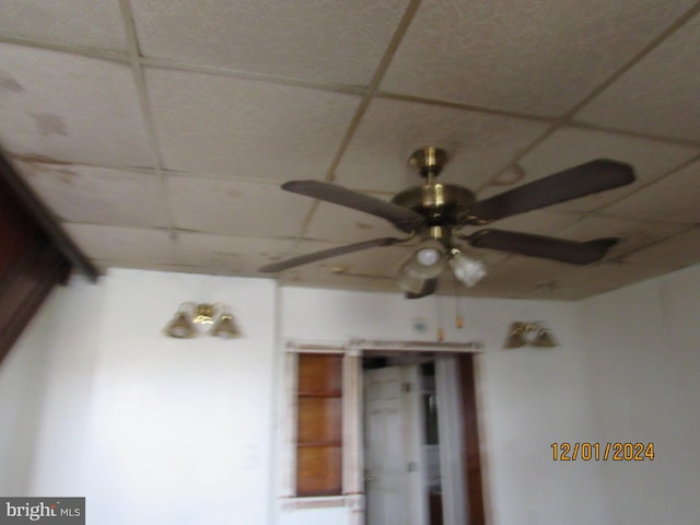 details featuring ceiling fan