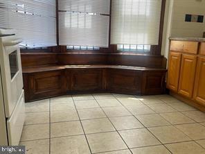 kitchen featuring light tile patterned floors