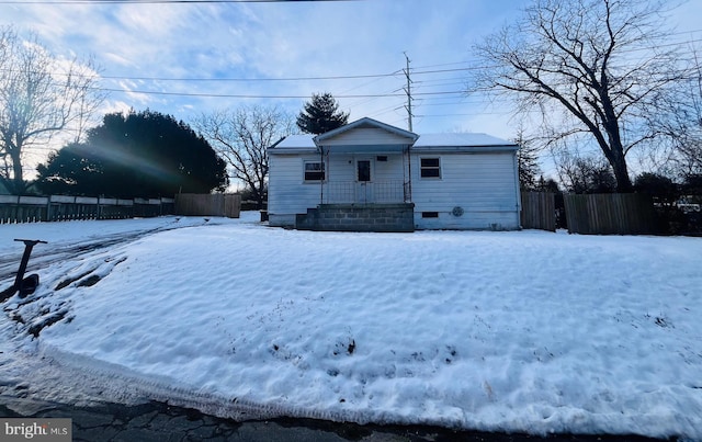 view of front of home