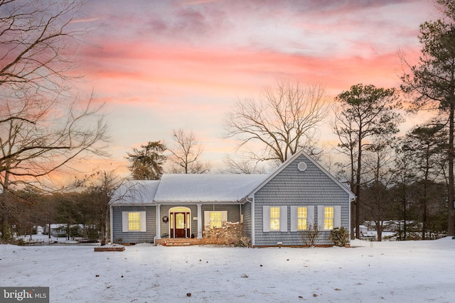 view of front of property