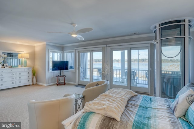 bedroom featuring carpet floors, access to exterior, crown molding, and ceiling fan