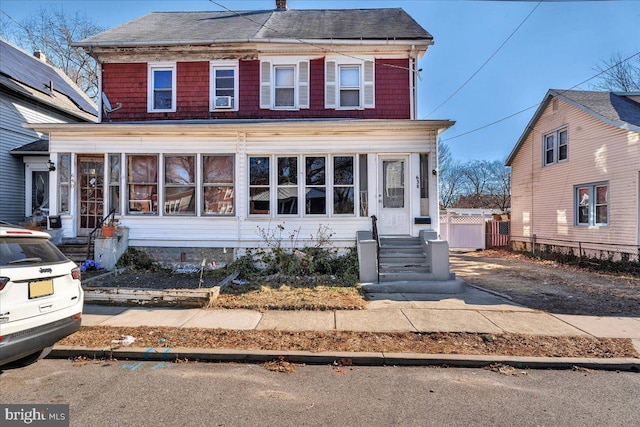 view of front of property