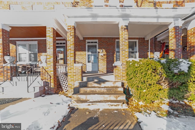 view of front of home with covered porch