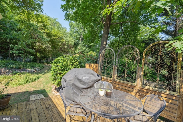 view of wooden deck