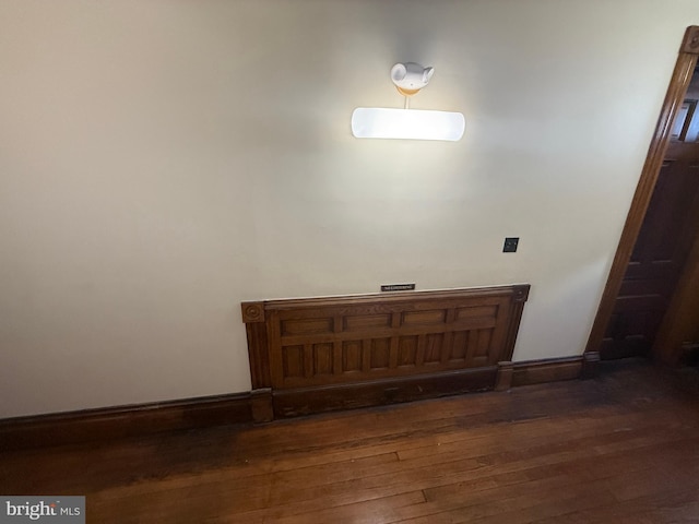 entrance foyer featuring dark hardwood / wood-style flooring